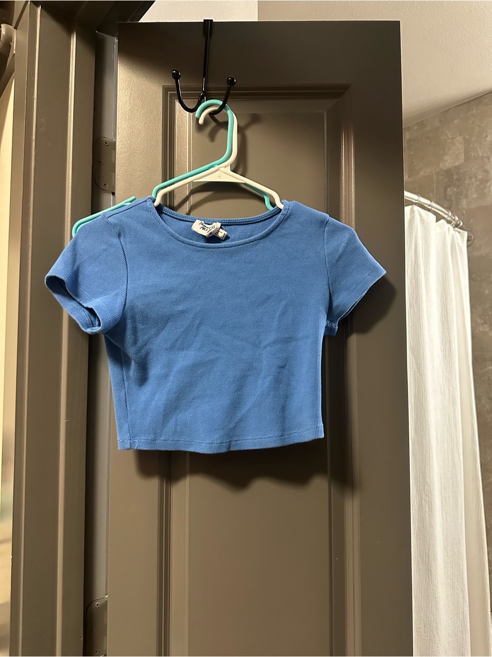 Princess Polly cropped shirt